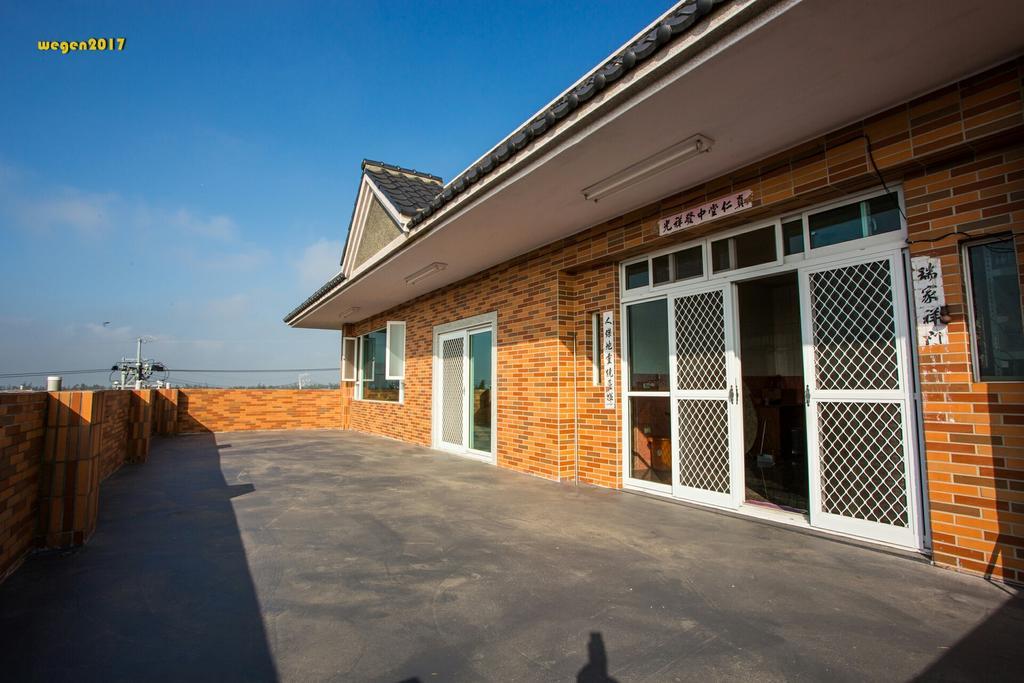 Manor Apartment Houli Luaran gambar